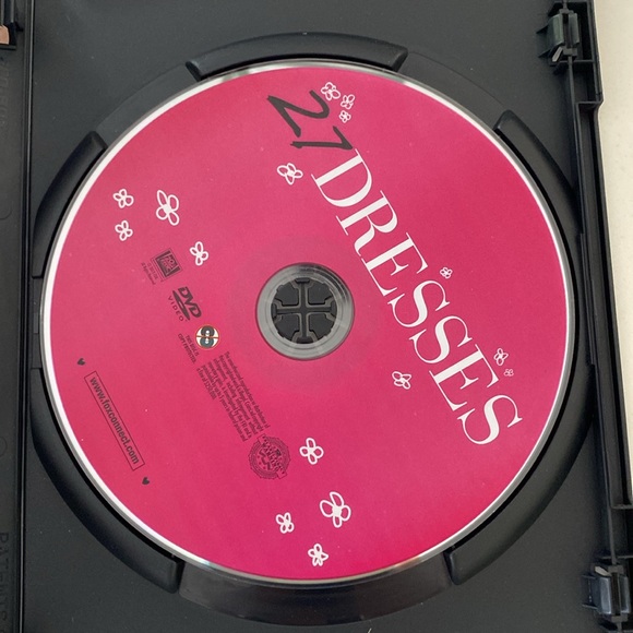 27 Dresses DVD - Picture 3 of 3